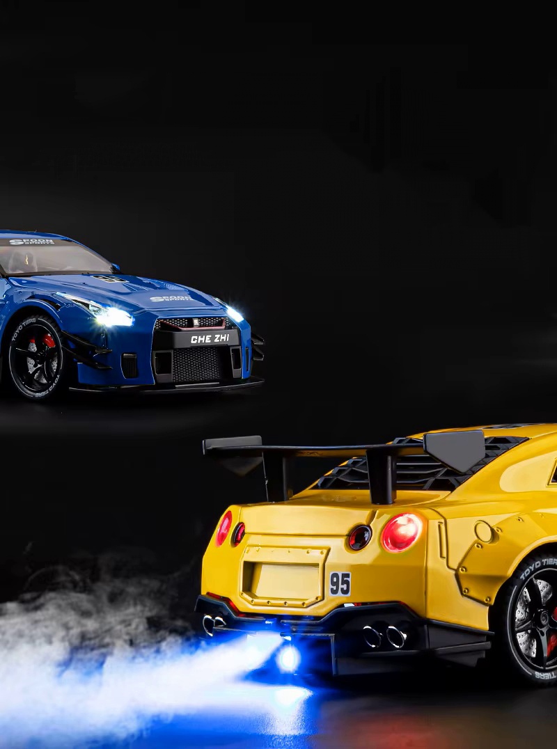 Металлическая машинка Nissan Skyline GTR R35 1:24 SPOON SMOKE