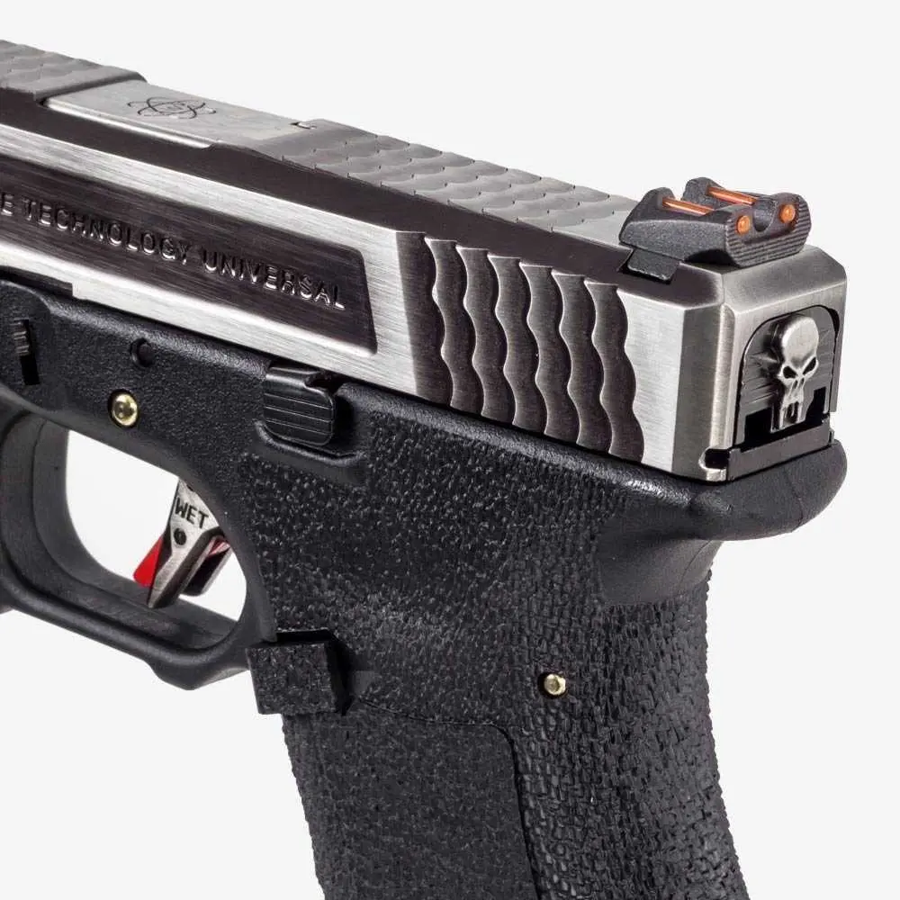 Страйкбольный пистолет WE Glock 17 G-Force (WE-G001WET-7) — чёрная рамка, хромированный слайд и ствол