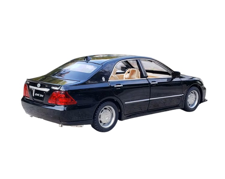 Металлическая машинка Toyota Crown S180 1:32 Black