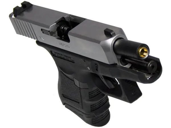 Страйкбольный пистолет WE Glock 27 Gen3 SILVER (6 мм, ГББ, Green Gas, WE-G006A-SV)