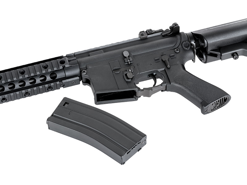 Страйкбольный автомат Cyma AR15 Mosfet Edition BK (CM.622)