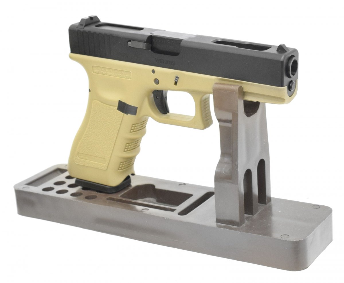 Страйкбольный пистолет WE Glock-18 Gen.3 Tan (WE-G002A-TAN)