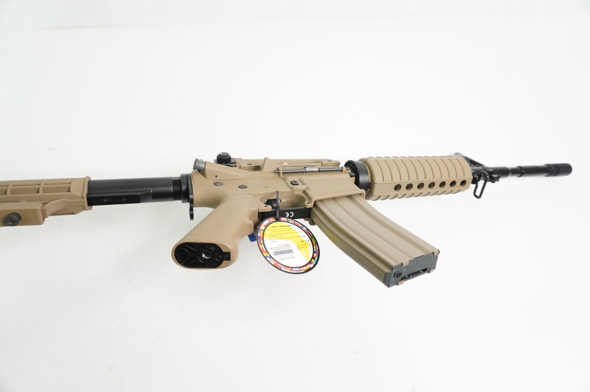 Страйкбольный автомат G&G CM16 Carbine M4A1 Desert (EGC-16P-CAR-DNB-NCM)