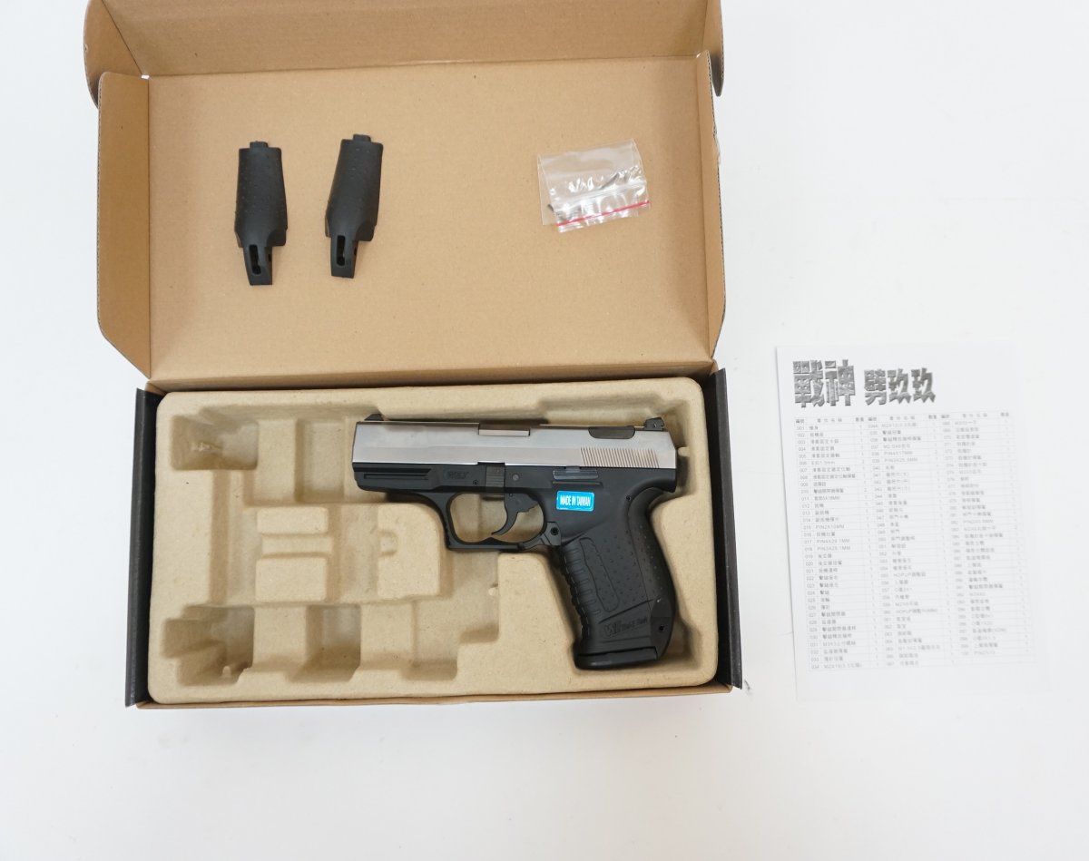 Страйкбольный пистолет WE Walther P99 GBB Silver (WE-PX001-SV)