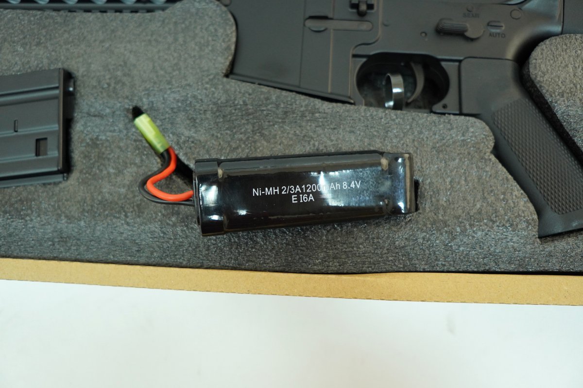 Страйкбольный автомат Cyma M16A4 (CM.009A4)