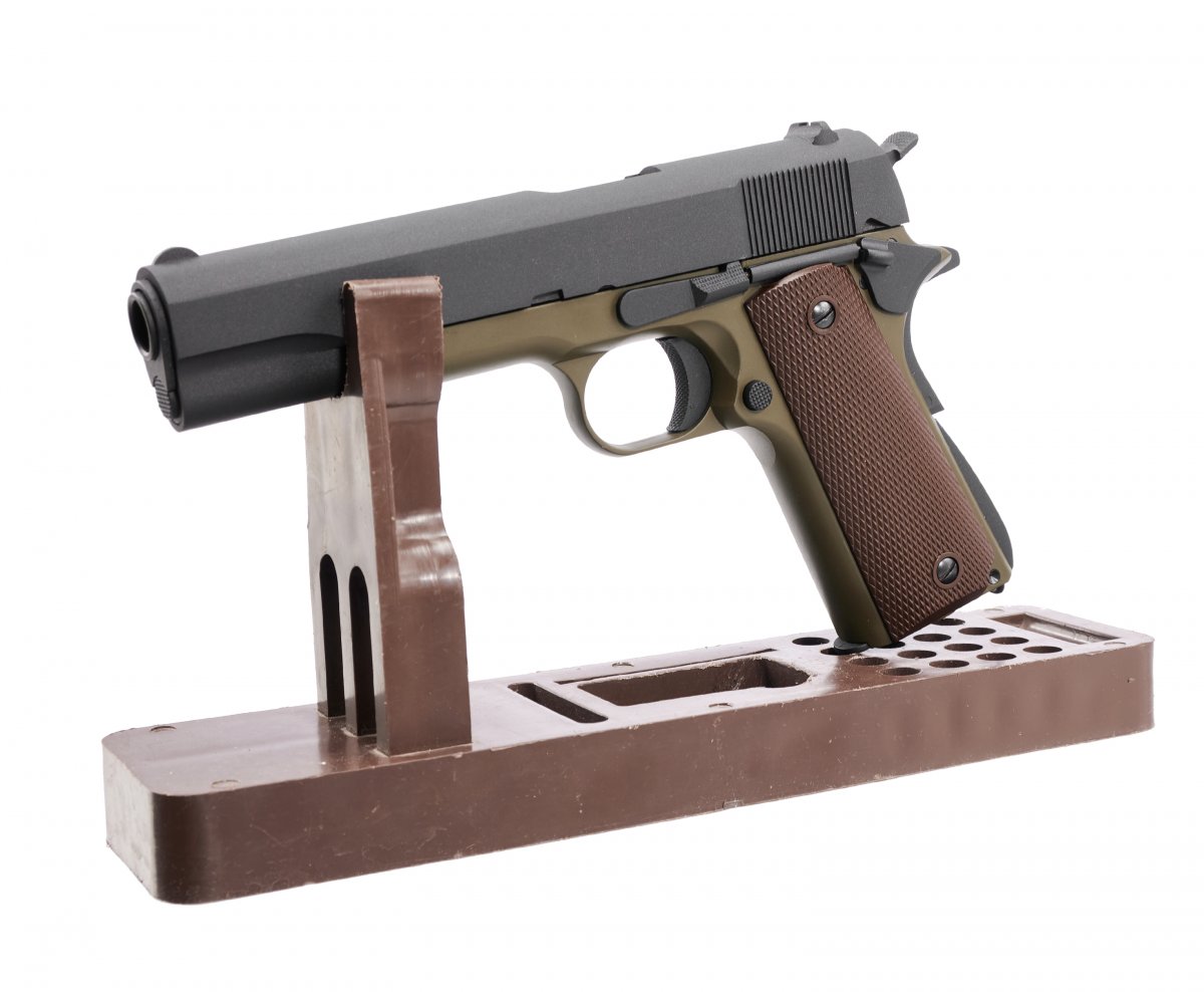 Страйкбольный пистолет KJW Colt M1911A1 (6 мм, Gas, GBB, олива)