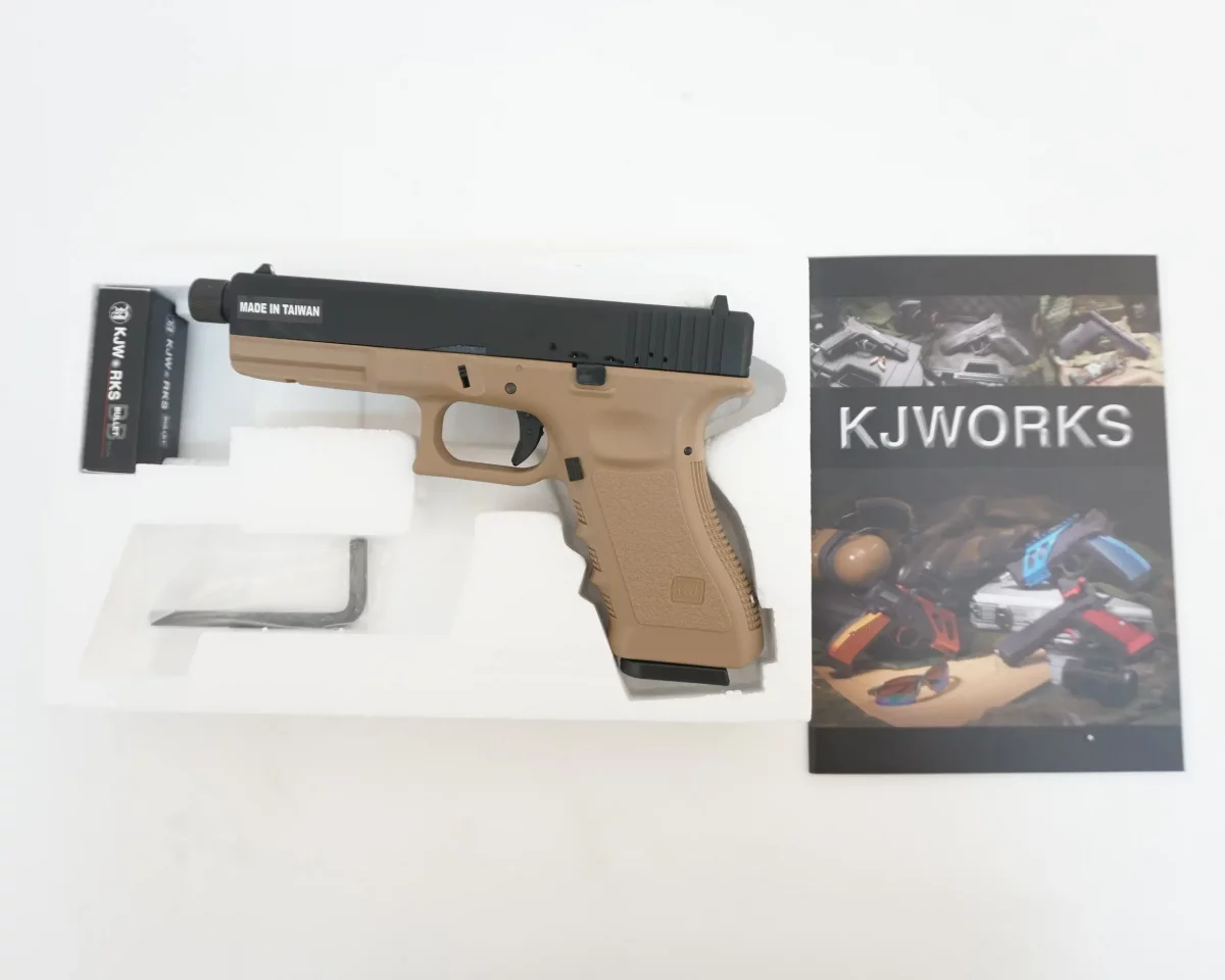 Страйкбольный пистолет KJW KP-17 Glock G17 TBC CO₂ Tan, удлин. ствол