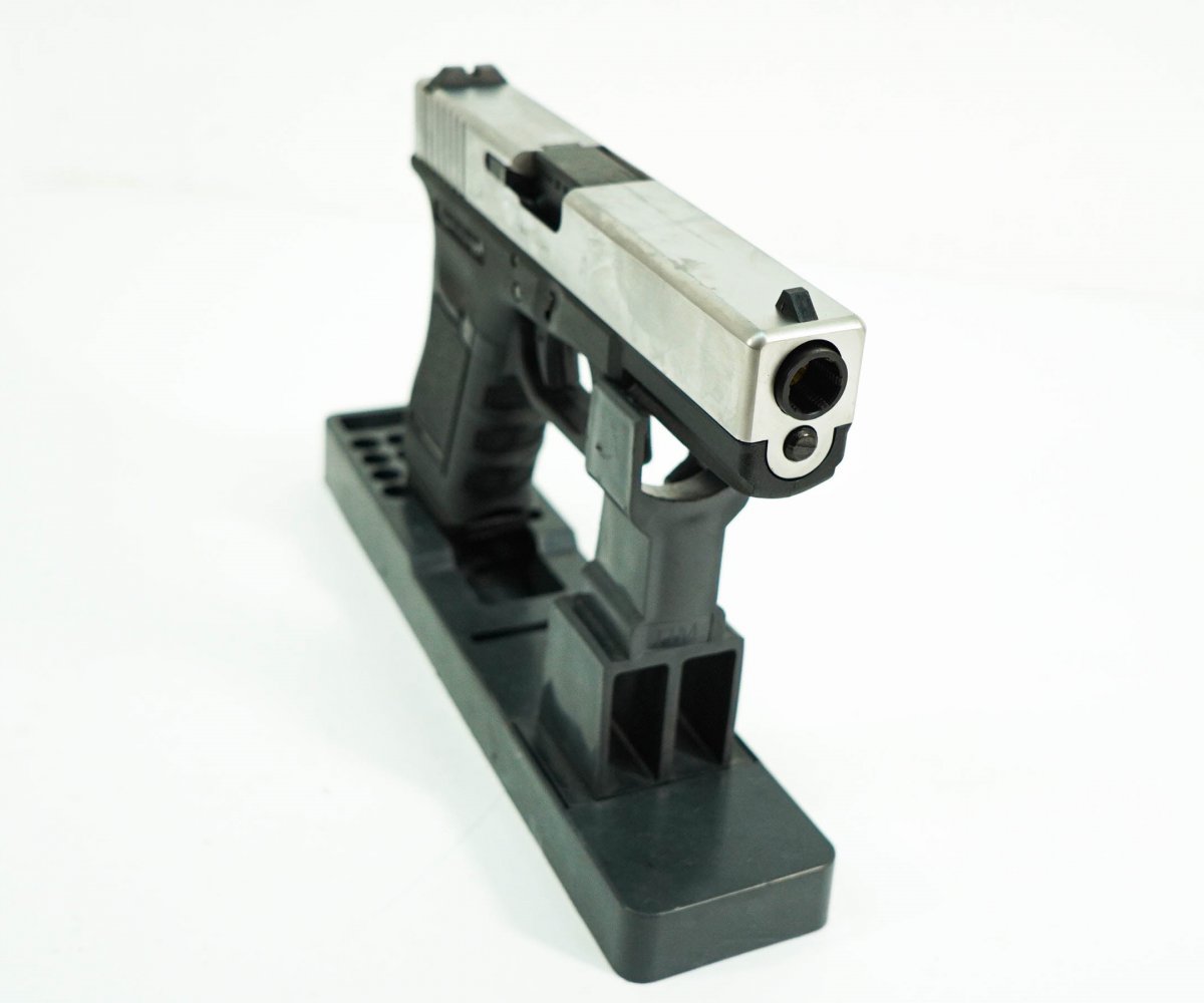 Страйкбольный пистолет WE Glock-17 Gen.3 Silver (WE-G001A-SV)