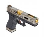 Страйкбольный пистолет WE Glock-18 G-Force, черная рамка, серебр. затвор, золот. ствол