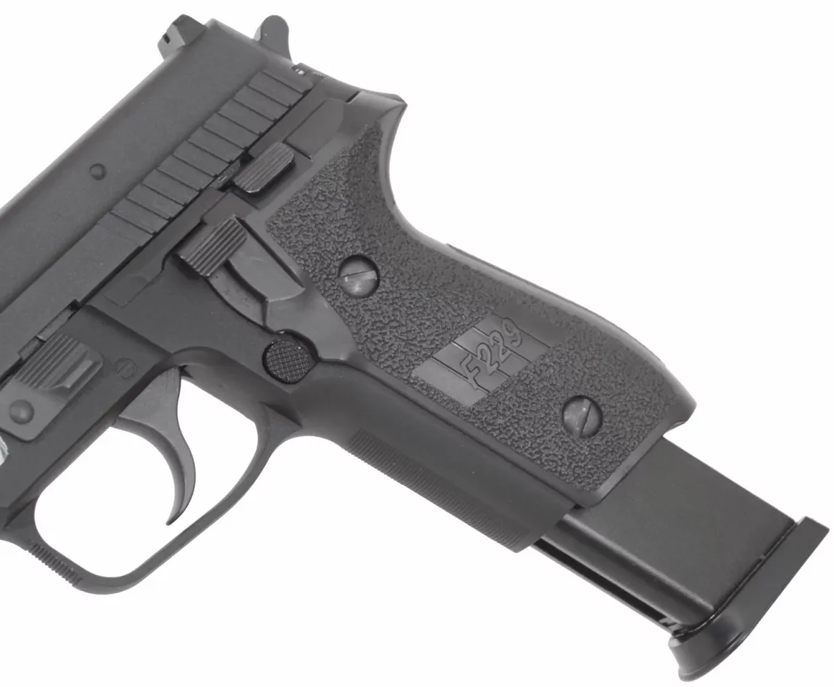 Страйкбольный пистолет WE P-229 (WE-F005A-BK) — чёрный, металл, GBB, 6 мм