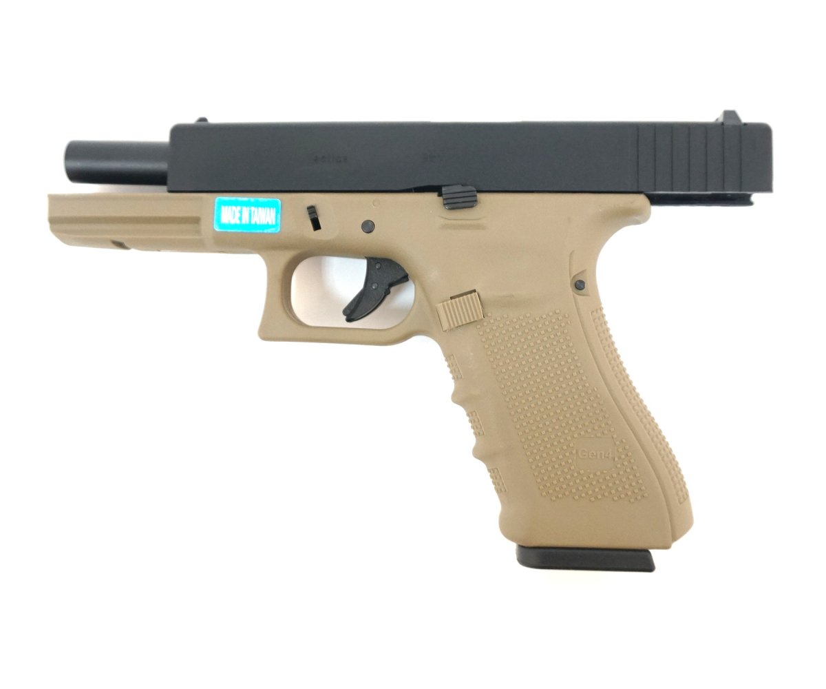 Страйкбольный пистолет WE Glock-17 Gen.4 Tan, сменные накладки (WE-G001B-TAN)