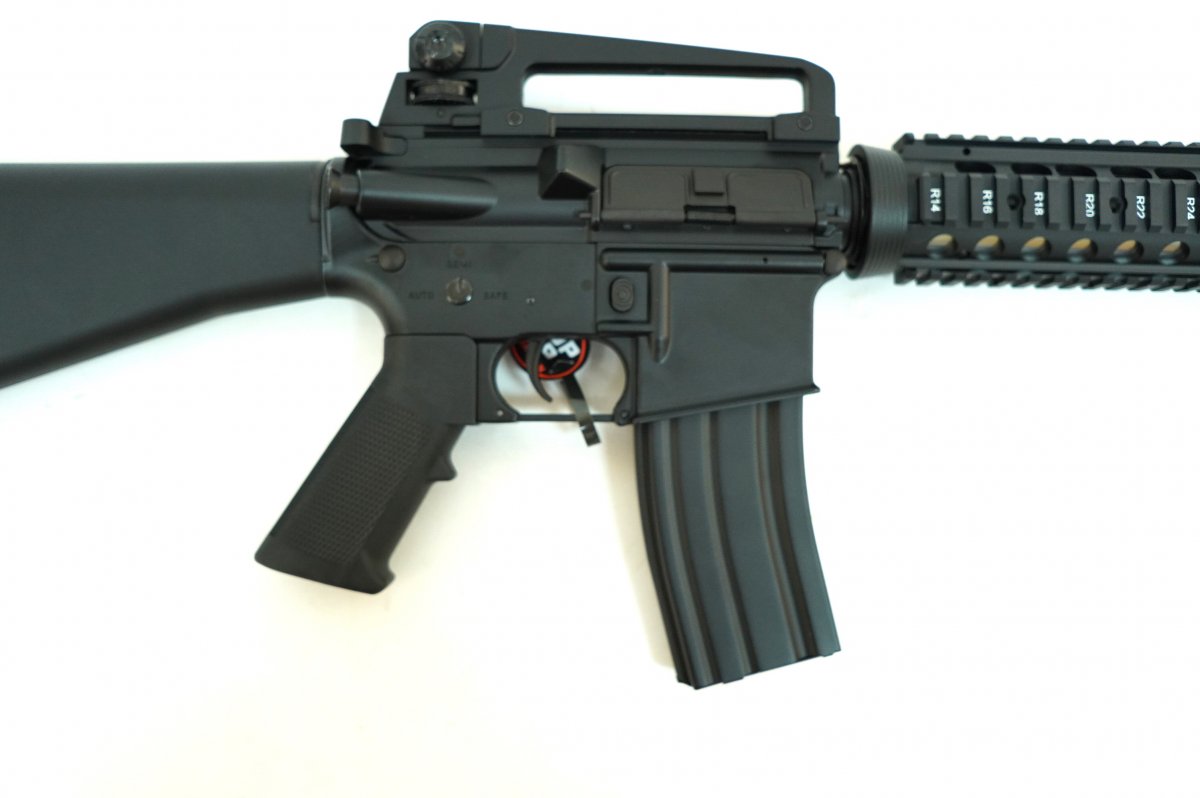 Страйкбольный автомат Cyma M16A4 (CM.009A4)