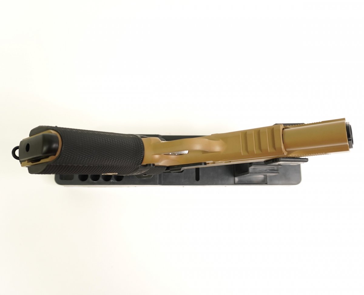 Страйкбольный пистолет WE Colt M1911A1 M.E.U. Rail Tan (WE-E008B-TAN)