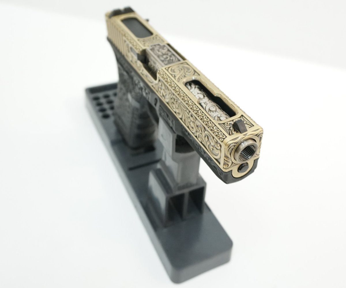 Страйкбольный пистолет WE Glock-18 Gen.3 Bronze, с гравировкой (WE-G002BOX-BR)