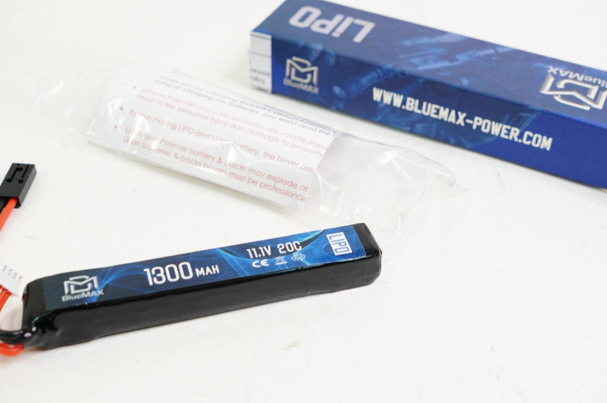 BlueMax 11.1V Lipo 1300mAh 20C приклад весло , 20*21*128* mm Аккумулятор BlueMAX Li-Po 11.1V 1300mah 20C, 128x21x20 мм (стик) ПРИКЛАД ВЕСЛО