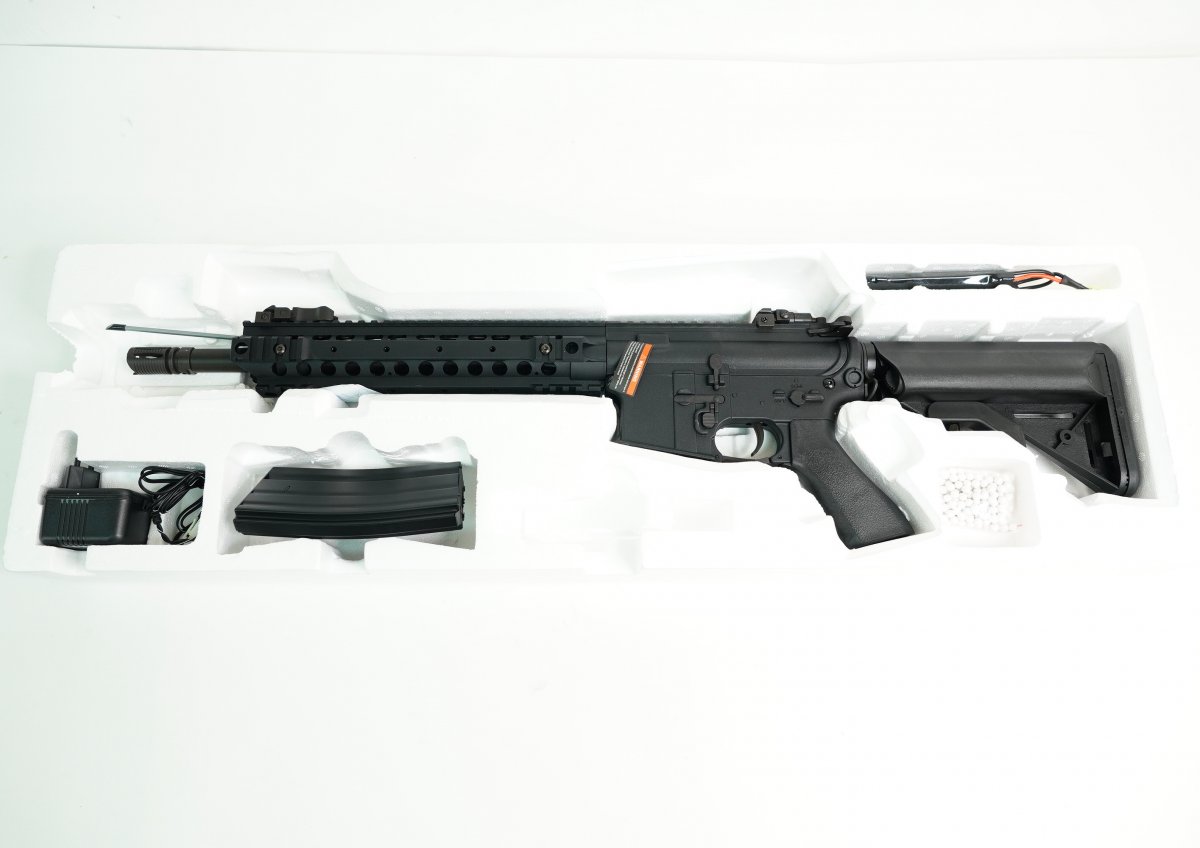 Страйкбольный автомат Cyma AR15 custom Mosfet Edition (CM.620)