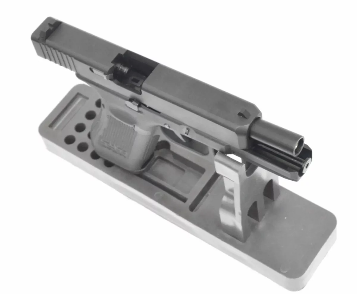 Страйкбольный пистолет WE Glock 17 Gen5 (WE-G001RDVB-BK) — металл-слайд, сменные накладки, площадки под оптику, 6 мм, Black