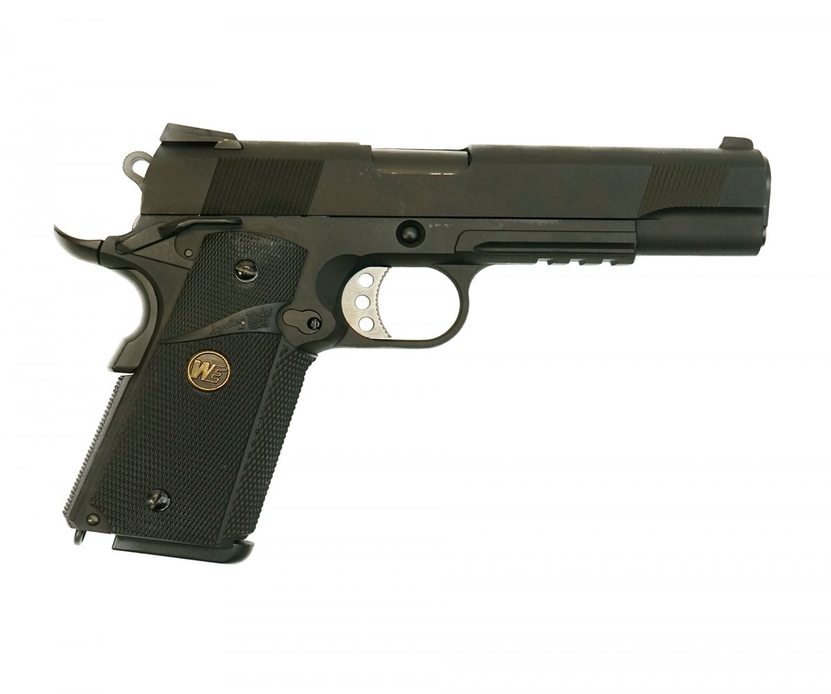 Страйкбольный пистолет WE Colt M1911A1 M.E.U. Black (WE-E008B-BK)