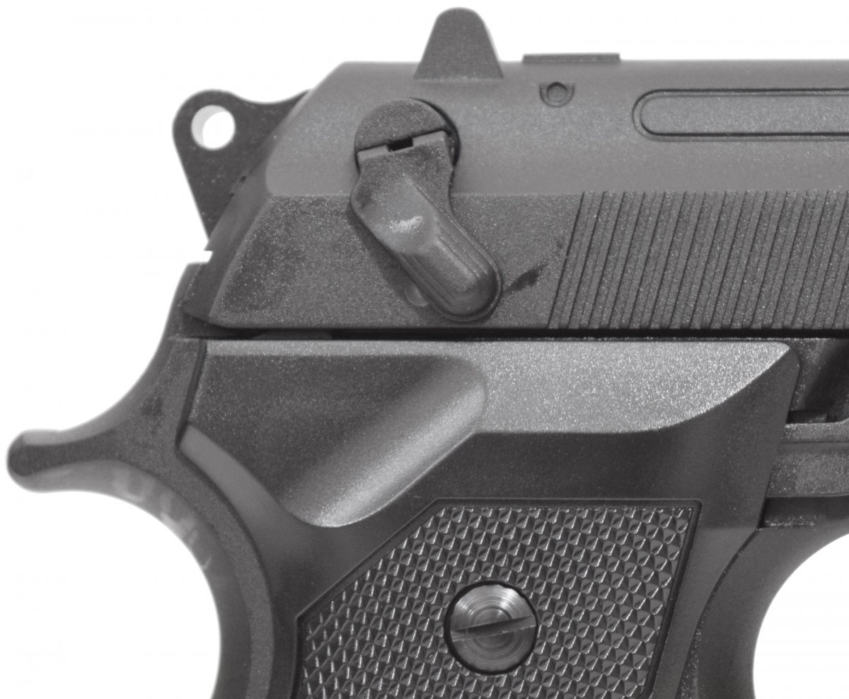 Страйкбольный пистолет KJW Beretta M9A1 CO₂ GBB