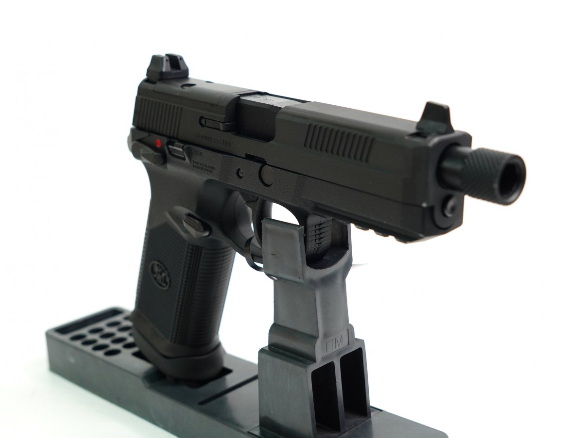 Страйкбольный пистолет Tokyo Marui FNX-45 Tactical GBB Black