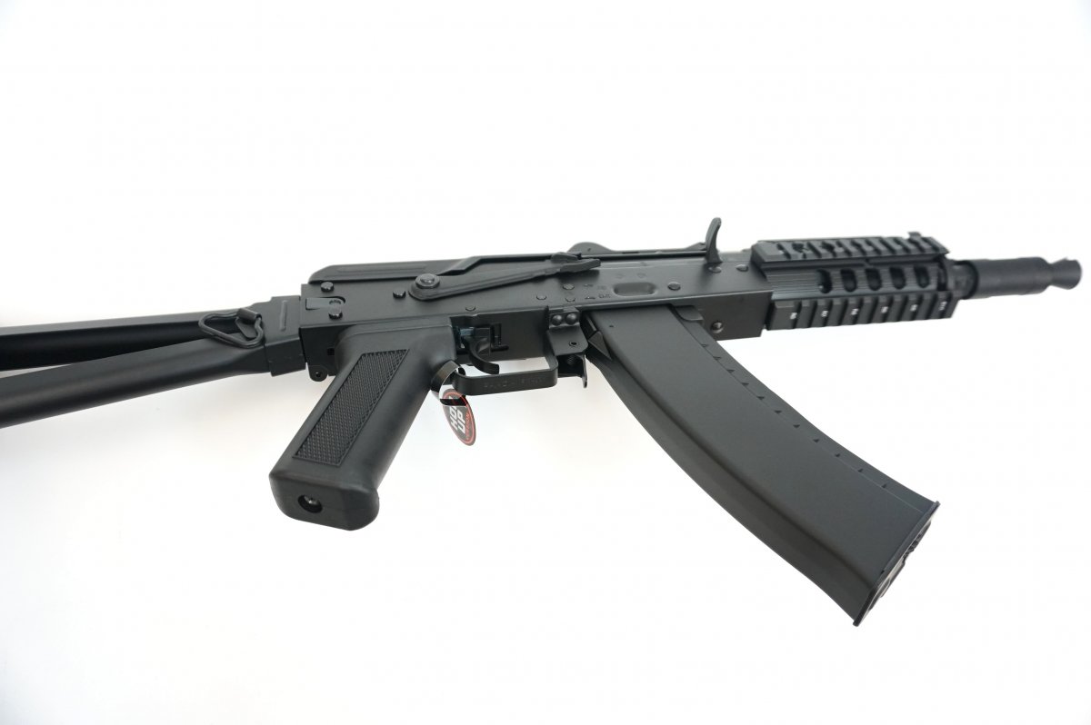 Страйкбольный автомат Cyma RКС-74У, тактическое цевье (CM.045C)