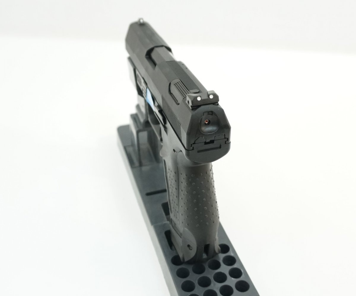 Страйкбольный пистолет WE Walther P99 GBB Black (WE-PX001-BK)