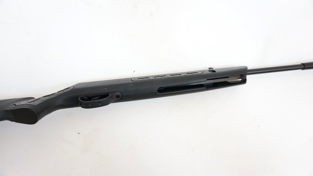 Пневматическая винтовка Hatsan Striker (1000S) 4,5 мм