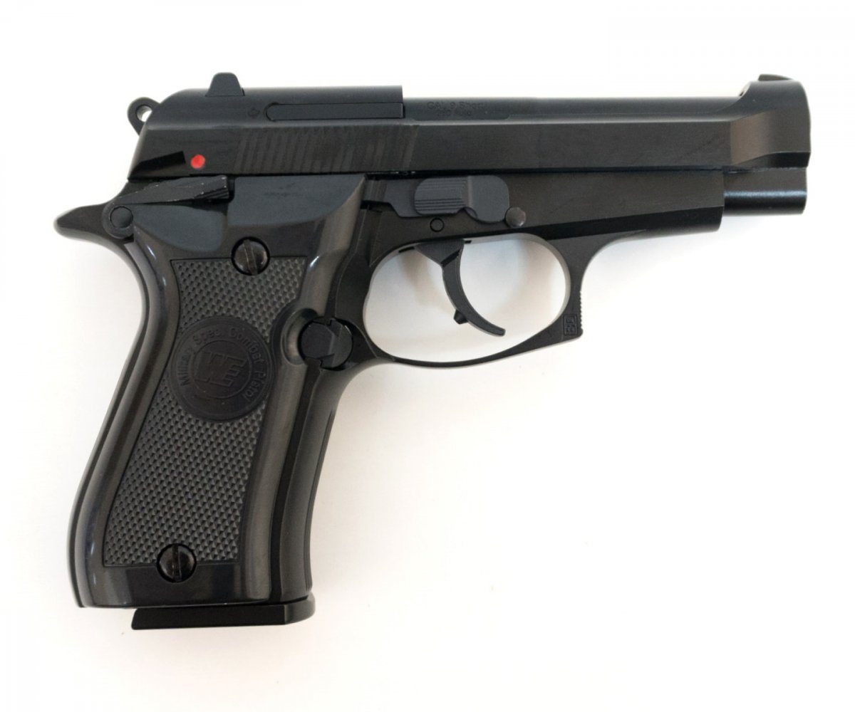 Страйкбольный пистолет WE Beretta M84 GBB (WE-M013-BK)