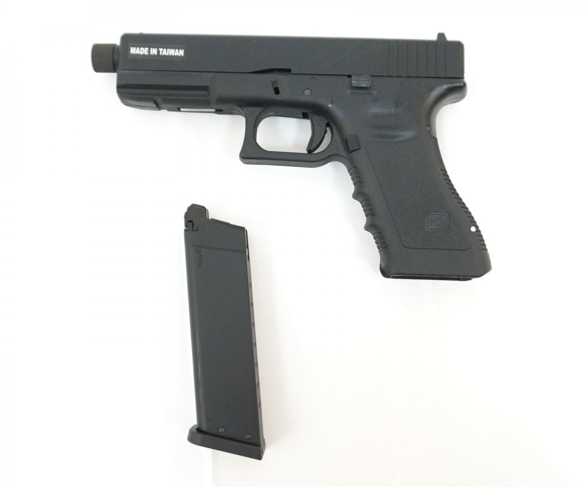 Страйкбольный пистолет KJW Glock G17 TBC Gas Black, удлин. ствол