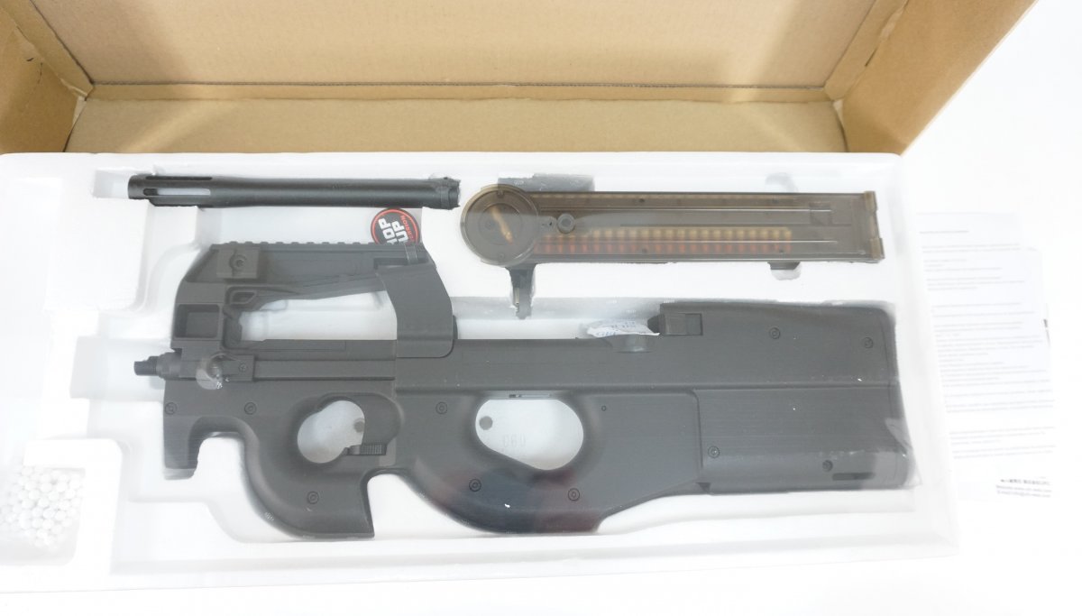 Страйкбольный пистолет-пулемет Cyma FN P90, с удлиненным стволом (CM.060A)