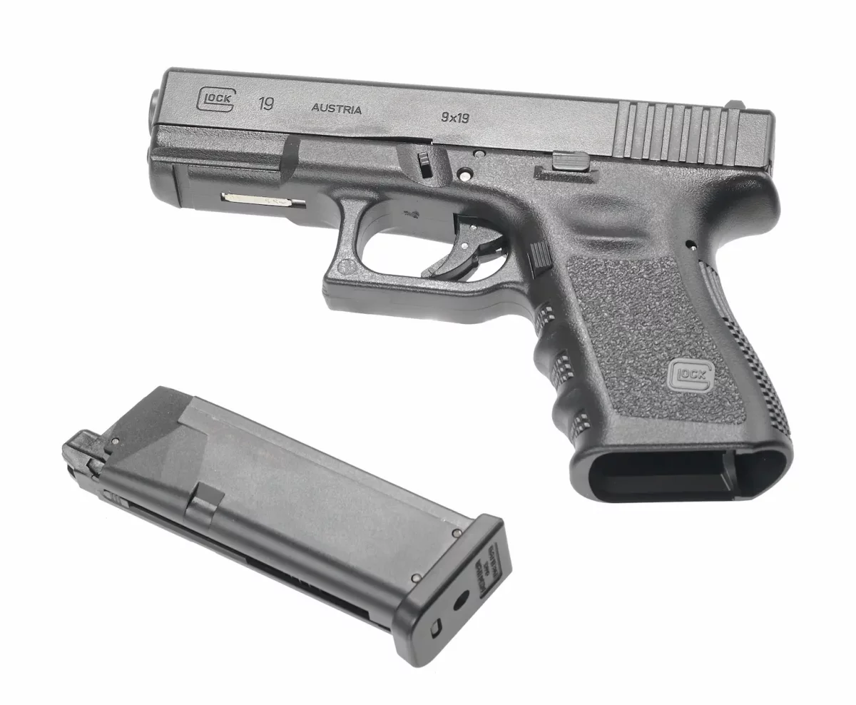 Страйкбольный пистолет Tokyo Marui Glock 19 — GBB, регулируемый Hop-Up, компакт-формат