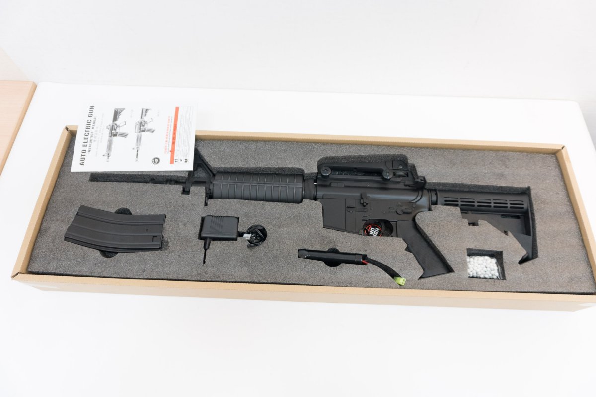 Страйкбольный автомат Cyma M933 M4 CQB (CM.018)