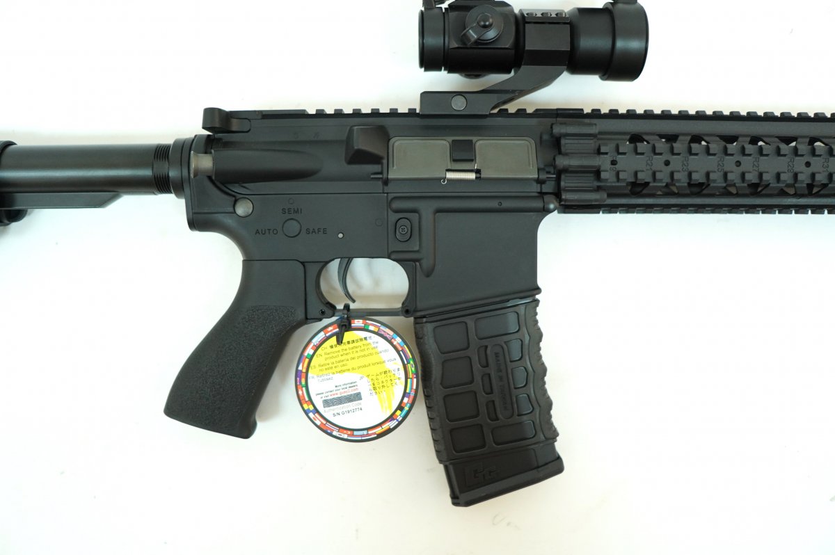 Страйкбольный автомат G&G CM16 R8-L, с прицелом (EGC-16P-R8L-BNB-NCM)