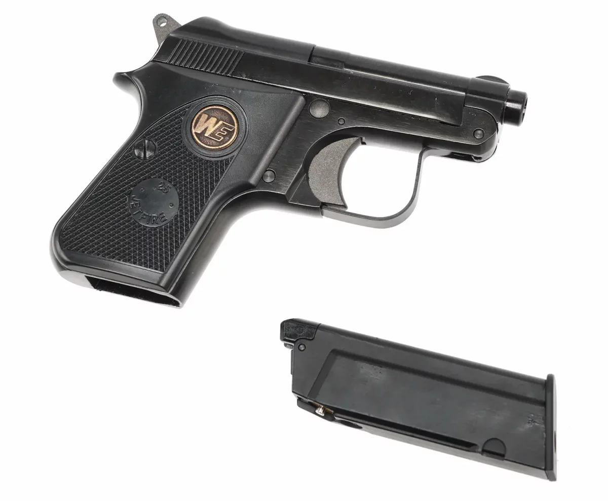 Страйкбольный пистолет WE Beretta 950 Jetfire (WE-CT002-BK-WE950, черный, Gas)