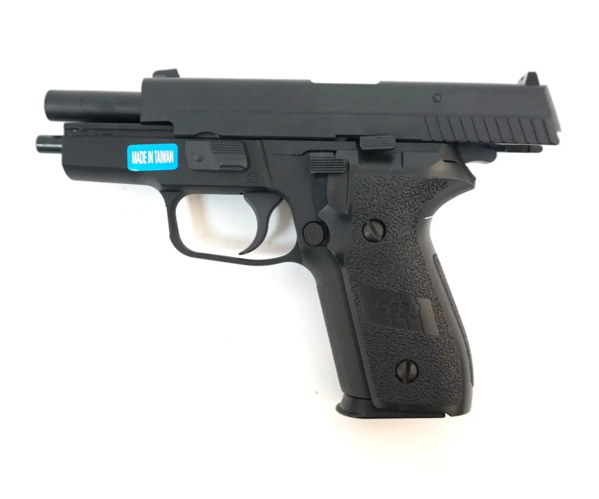 Страйкбольный пистолет WE SIG SAUER P-229 — чёрный, GBB, 6 мм