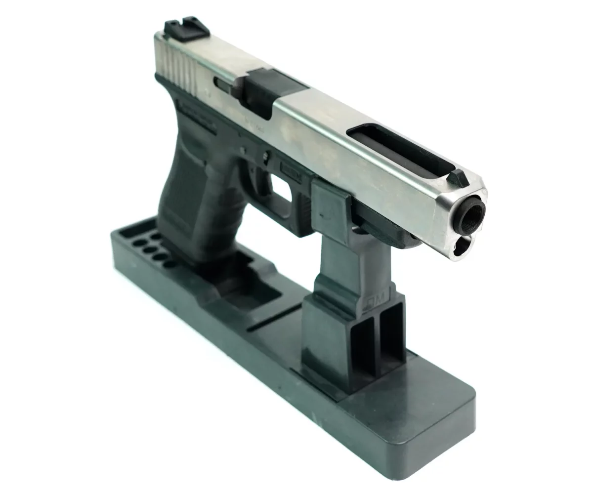 Страйкбольный пистолет WE Glock 34 Gen4 (Silver) — длинный ход и стабильность 6″