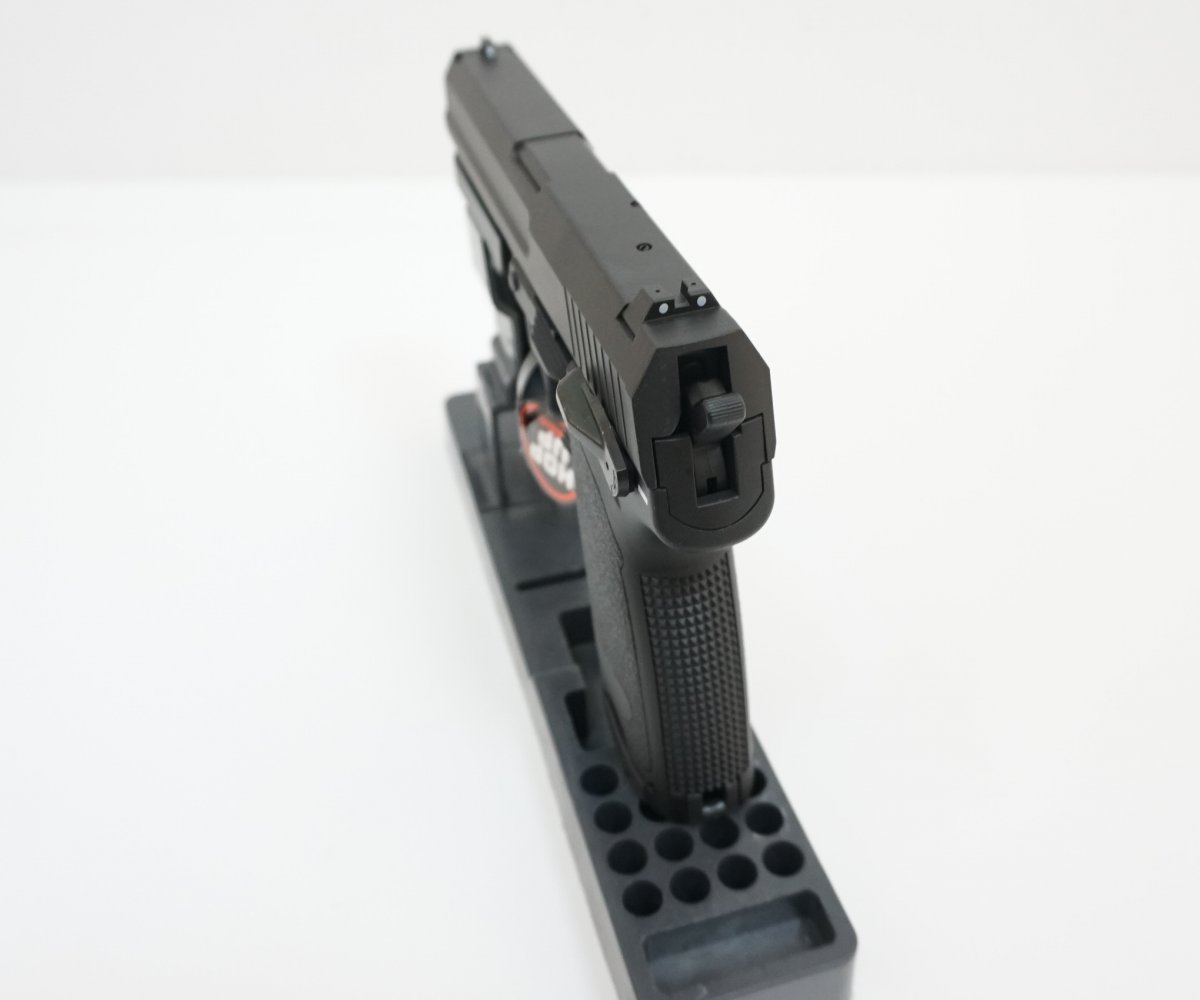 Страйкбольный пистолет Cyma HK USP AEP (CM.125)