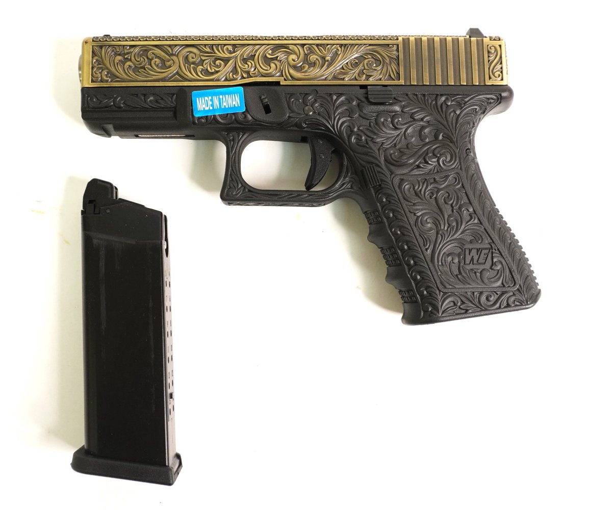 Страйкбольный пистолет WE Glock-19 Gen.3 Bronze, с гравировкой (WE-G003BOX-FP)