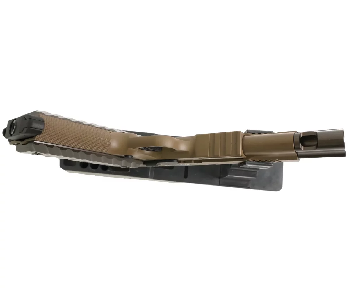 Страйкбольный пистолет KJW Colt M1911 (удлинённый, CO₂) — контроль и темп на 6