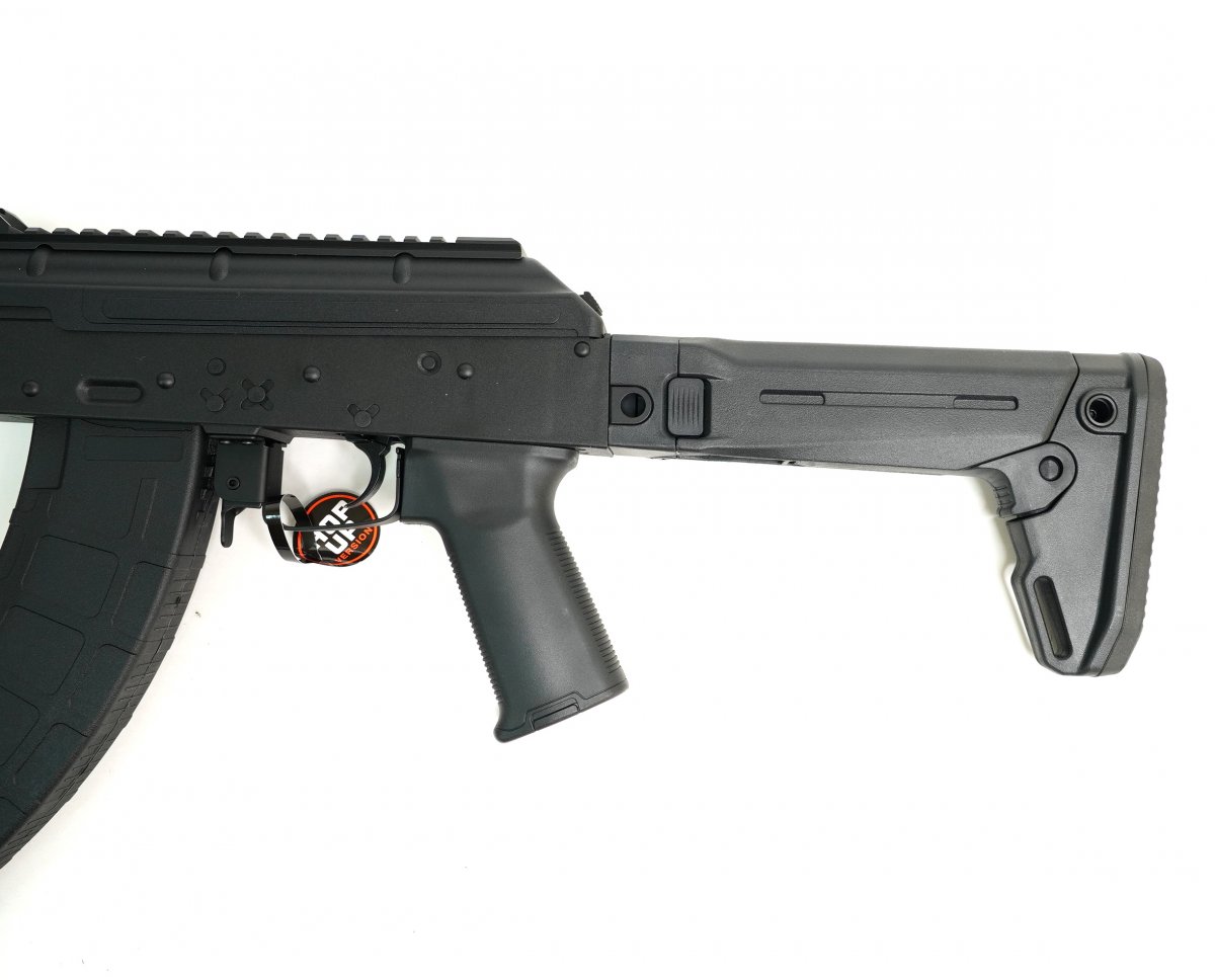 Страйкбольный автомат Cyma RК Magpul custom, складной приклад (CM.680B)