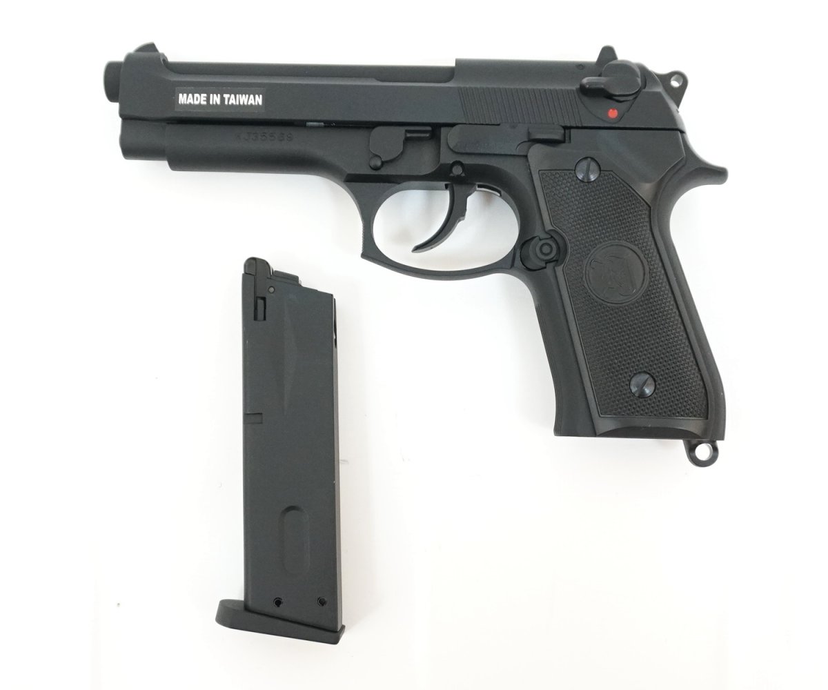 Страйкбольный пистолет KJW Beretta M9 Gas GBB
