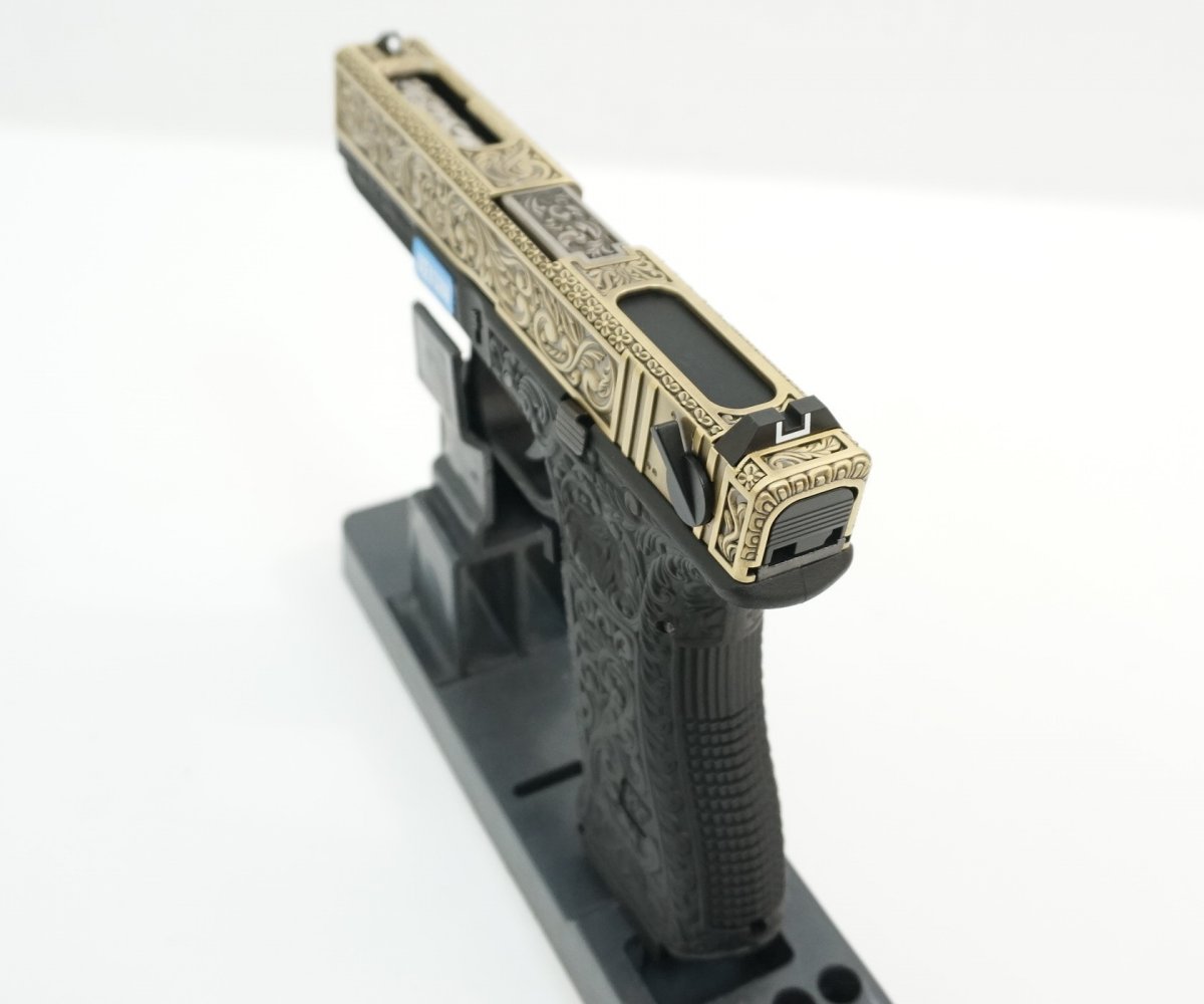 Страйкбольный пистолет WE Glock-18 Gen.3 Bronze, с гравировкой (WE-G002BOX-BR)