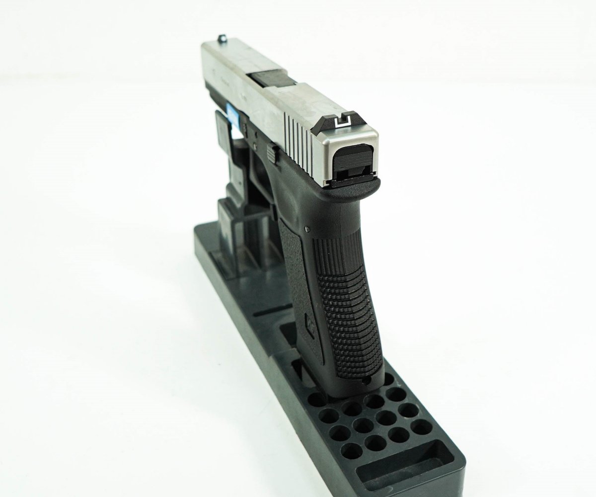Страйкбольный пистолет WE Glock-17 Gen.3 Silver (WE-G001A-SV)
