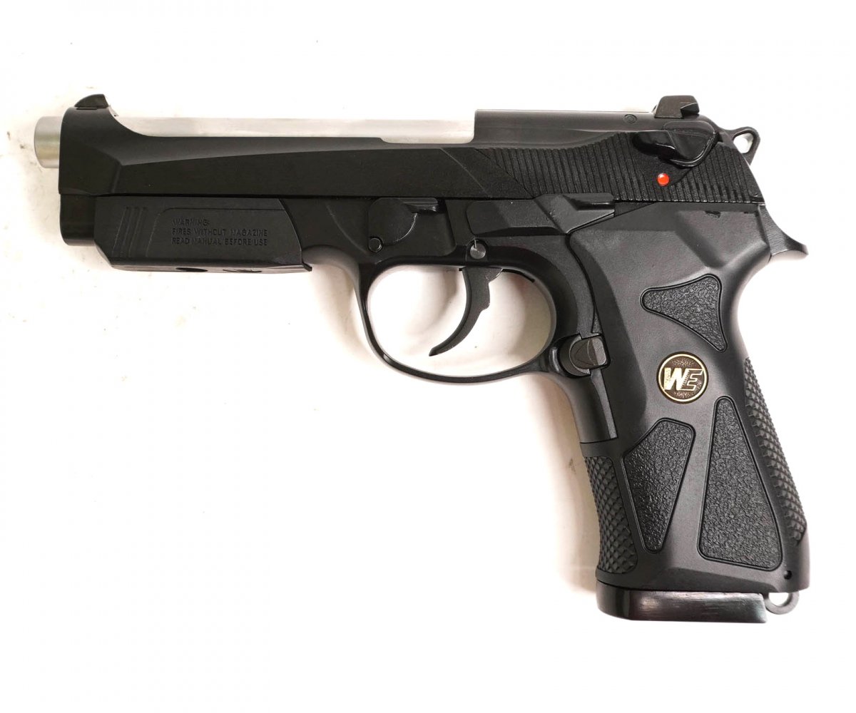 Страйкбольный пистолет WE Beretta 90-Two GBB (WE-M015-BK)