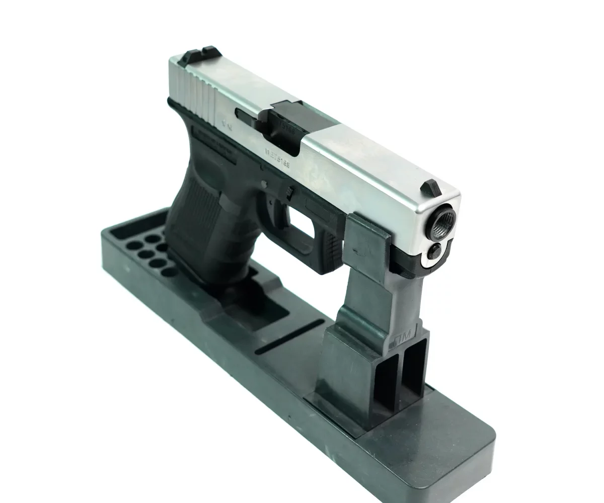 Страйкбольный пистолет WE Glock 19 Gen4 (WE-G003B-SV) — серебристый слайд, GBB, 6 мм