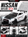 Металлическая машинка Nissan Skyline GTR R35 1:24 SMOKE Белая