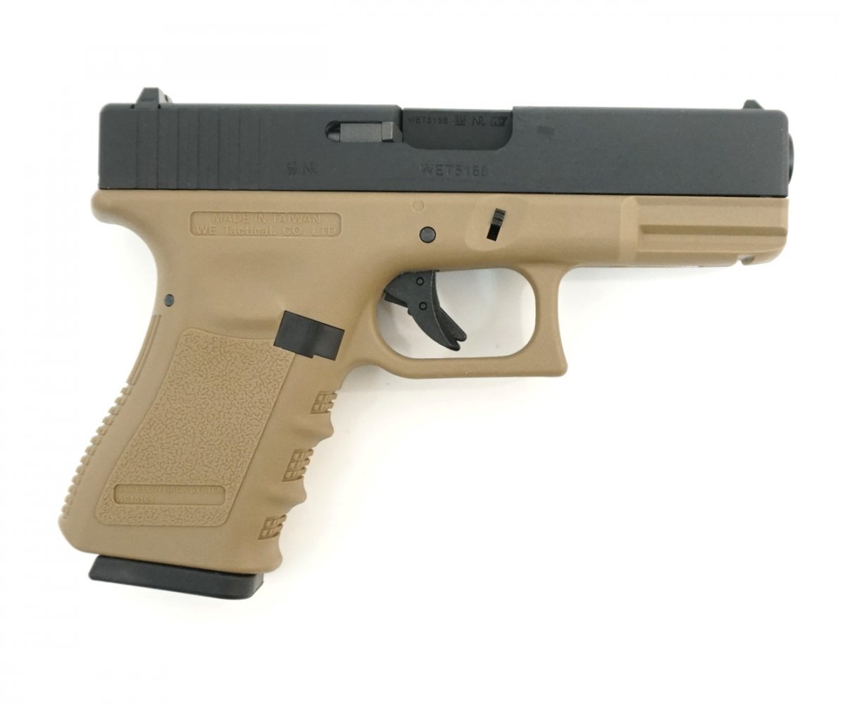 Страйкбольный пистолет WE Glock-19 Gen.3 Tan (WE-G003A-TAN)