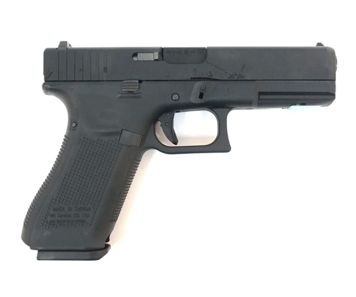 Страйкбольный пистолет WE Glock-17 Gen.5, сменные накладки (WE-G001VB-BK)