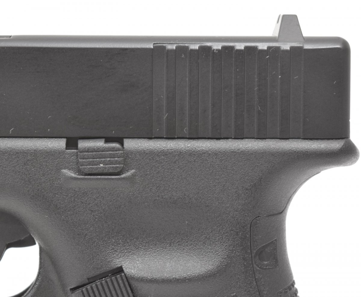 Пневматический пистолет Umarex Glock 22 4.5 мм