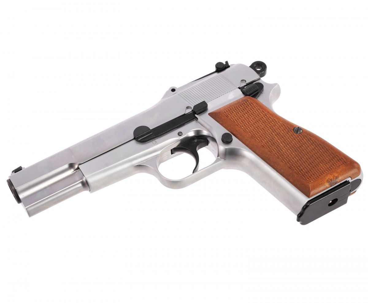 Страйкбольный пистолет WE Browning Hi Power (6 мм, Gas, хром, кобура-приклад, WE-B006)